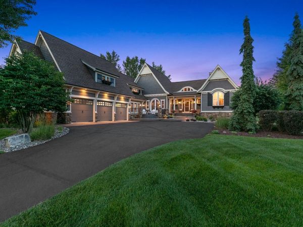 7870 Bent Tree Circle, Prior Lake, MN 55372