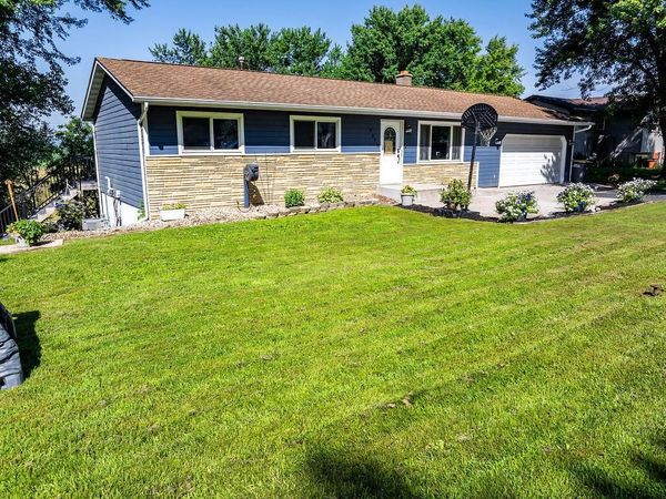 W7079 Evergreen WAY, Onalaska, WI 54650
