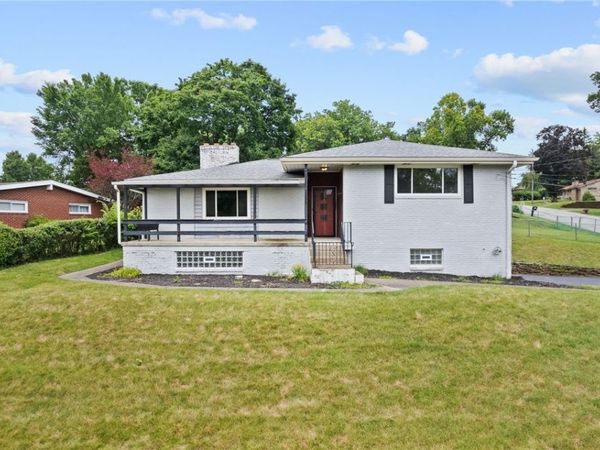 1328 Foxboro Dr, Monroeville, PA 15146