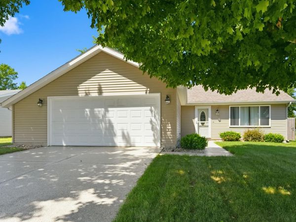 9720 Hemphill Drive, Fort Wayne, IN 46819
