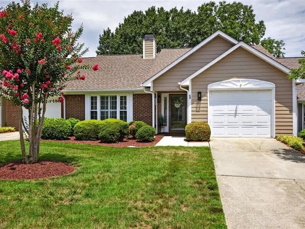 6 Buckboard Lane , Unit B, Greensboro, NC 27410