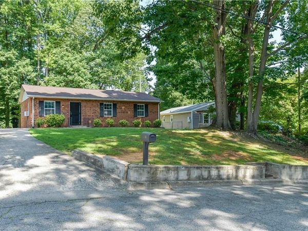 617 Radford Street , High Point, NC 27260