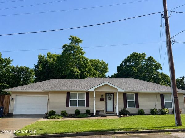 205 MAPLE AVENUE, California, MO 65018