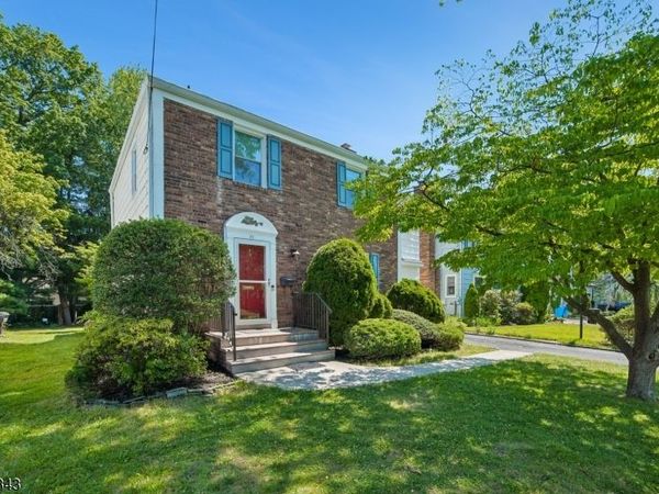 26 Tower Dr, Springfield, NJ 07081