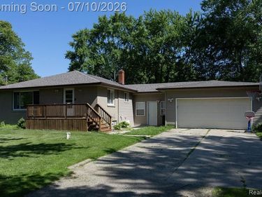 5052 Beecher Road, Flint Twp, MI 48532