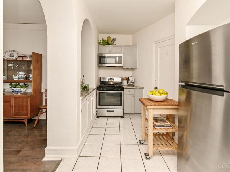 3900 Rose Hill Avenue, Unit 805A, Cincinnati, OH 45229 Photo 18