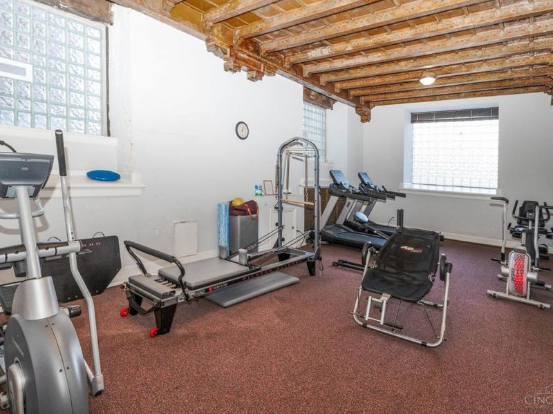 3900 Rose Hill Avenue, Unit 805A, Cincinnati, OH 45229 Photo 38