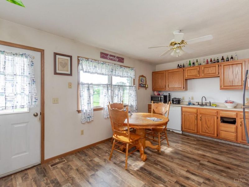 198 Finland Drive, Eaton, OH 45320 Photo 11