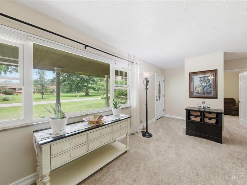 907 Blackburn Drive, Miami Twp, OH 45140 Photo 11