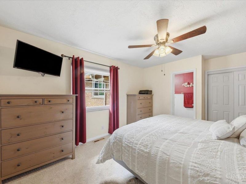 907 Blackburn Drive, Miami Twp, OH 45140 Photo 23