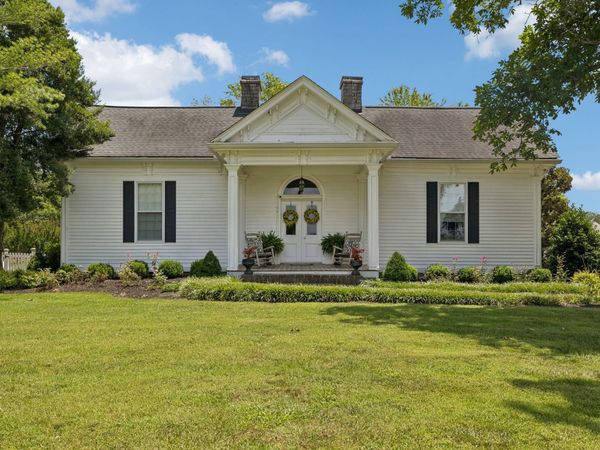 4767 Eagleville Pike , Chapel Hill, TN 37034