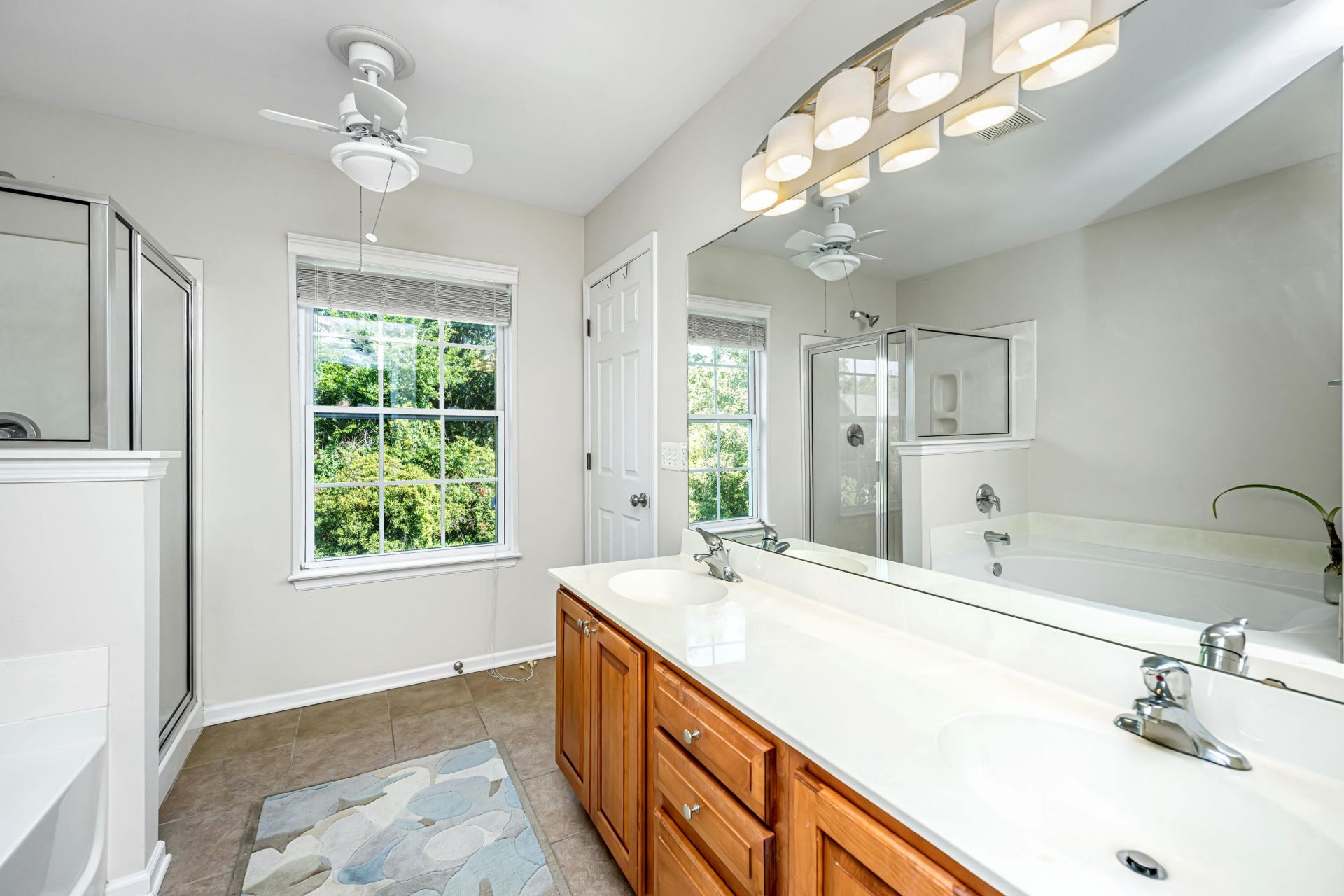 1113 Santa Elena Way Photo 17