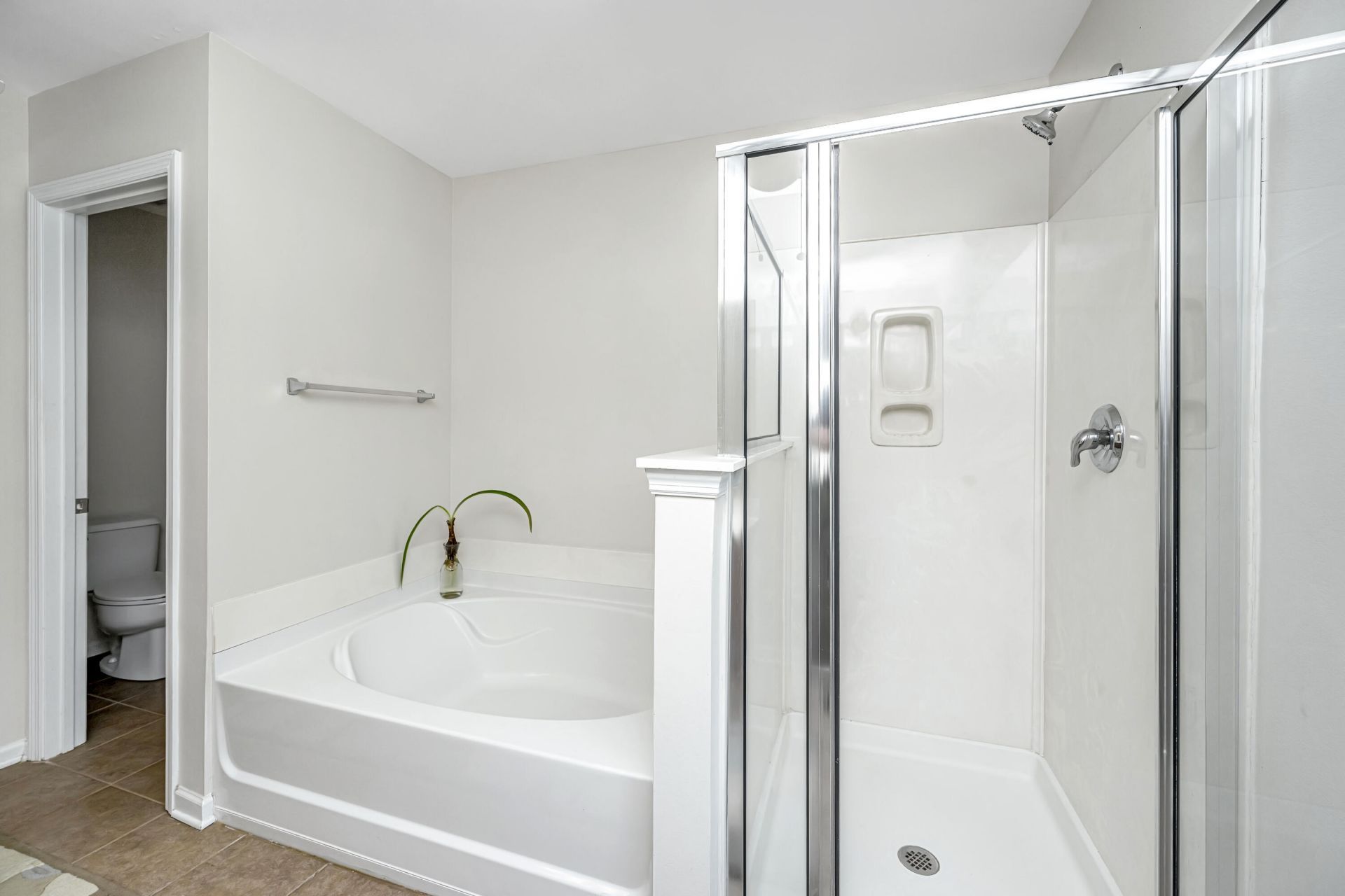 1113 Santa Elena Way Photo 18