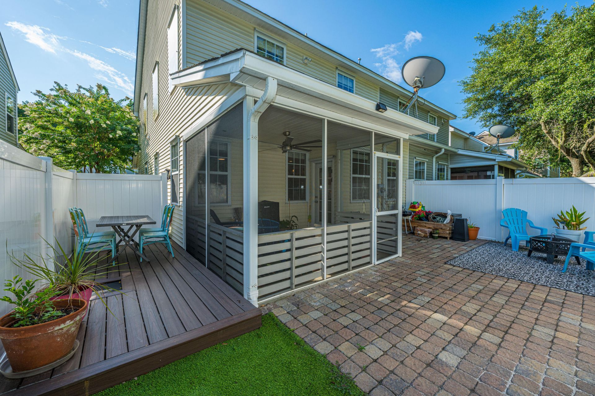 1113 Santa Elena Way Photo 20