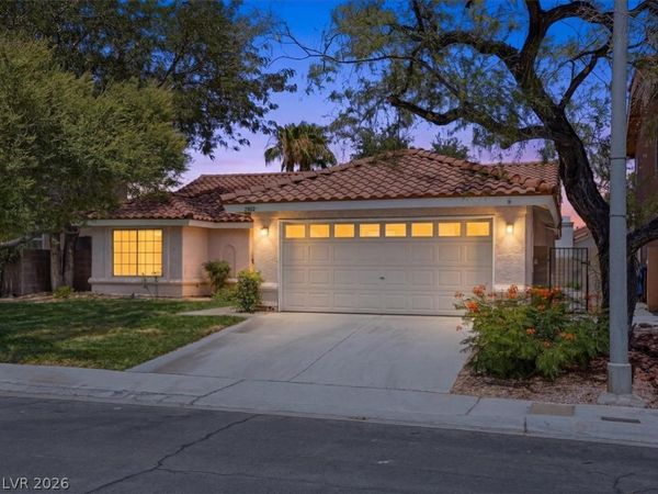 2802 Barrel Cactus Drive, Henderson, NV 89074