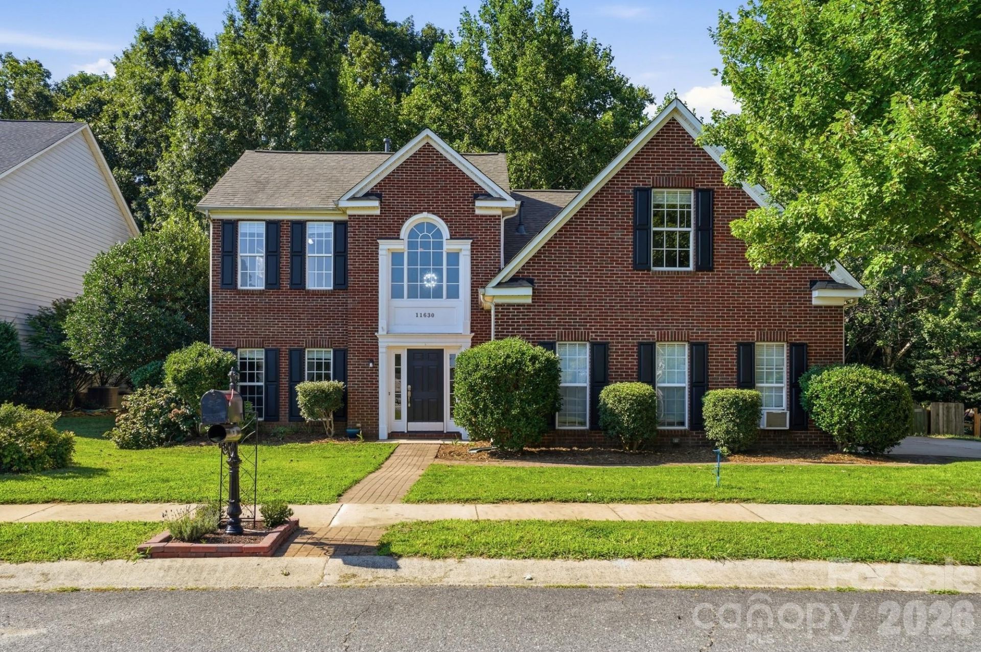 11630 Clingman Lane, Charlotte, NC 28214 Main Photo