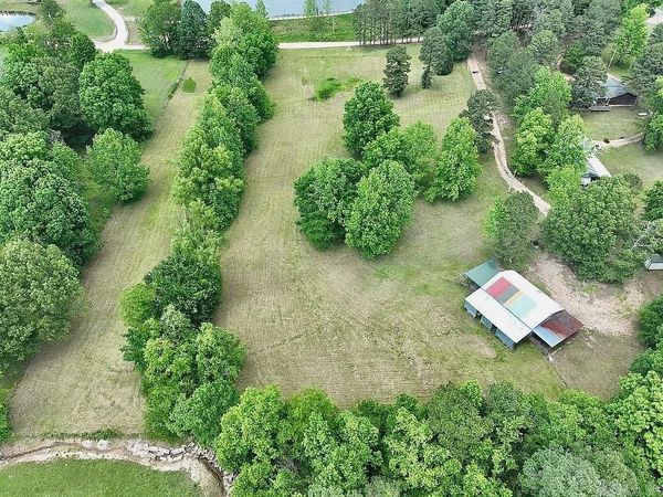 206 County Road 798, Jonesboro, AR 72405
