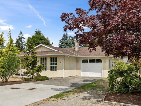 763 Camellia Pl , Parksville, BC V9P 1E6