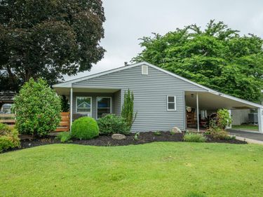 15 ELM LANE, LEVITTOWN, PA 19054