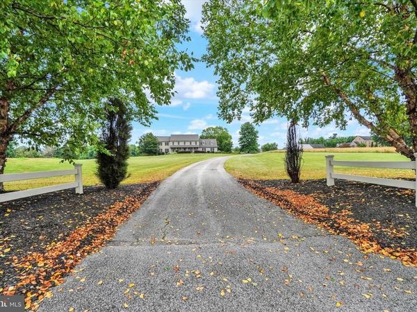 2793 WESTWIND LANE, YORK, PA 17404