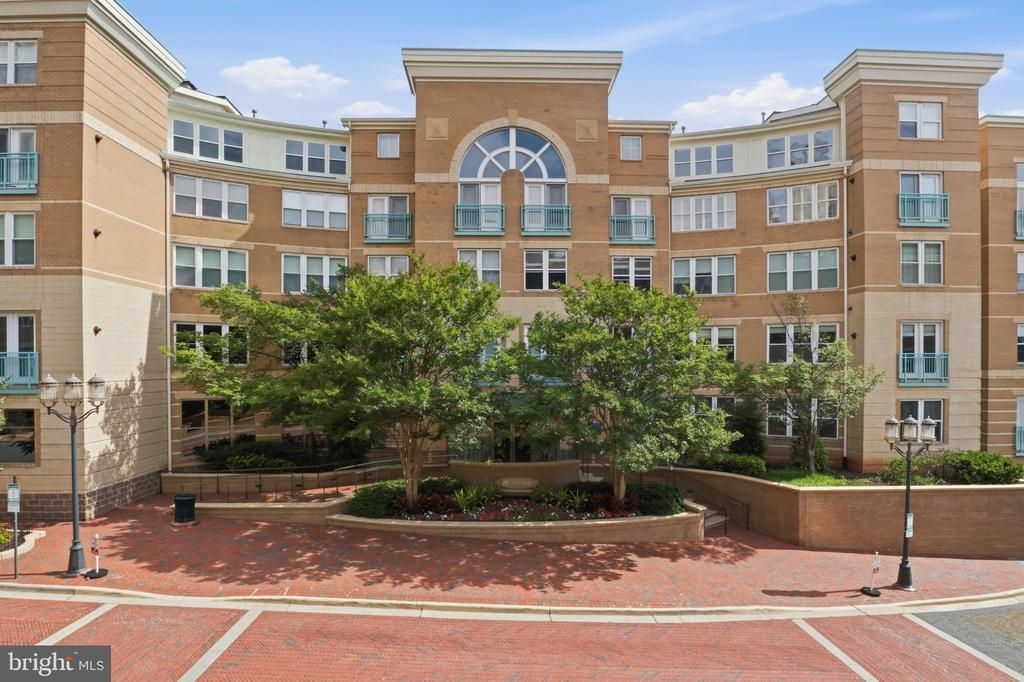 12001 Market, Unit 179, Reston, VA 20190 Main Photo