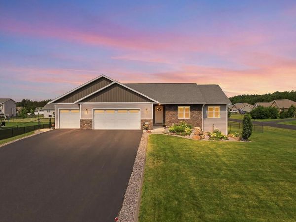 2375 CHESTERFIELD DRIVE, Kronenwetter, WI 54455