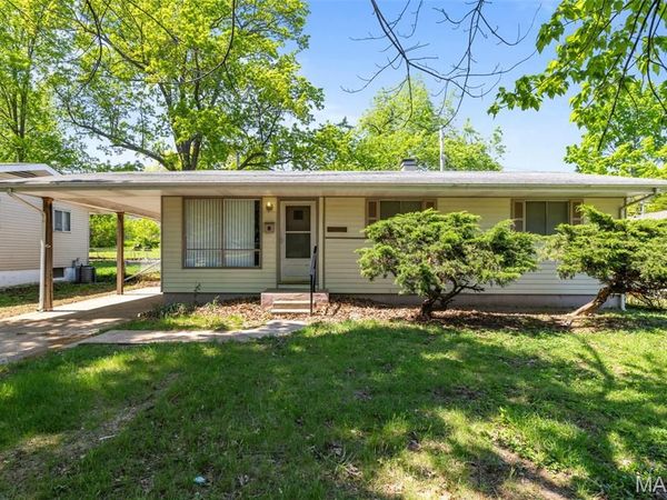 10419 Melvich Drive , St Louis, MO 63137