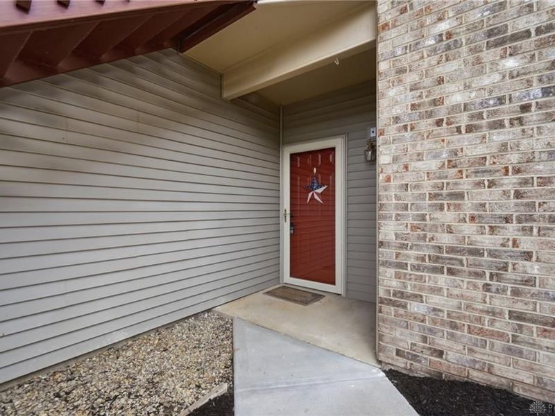1177 Captains Bridge, Washington Township, OH 45458 Photo 3