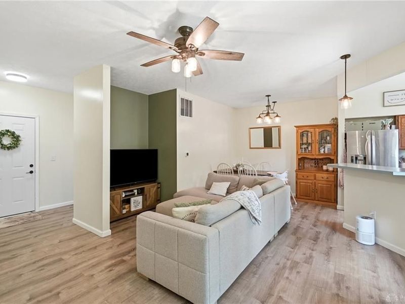 1177 Captains Bridge, Washington Township, OH 45458 Photo 9