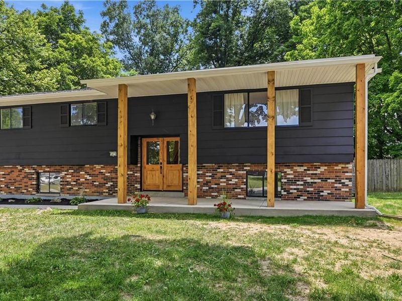 3473 Sunnyside Drive, Beavercreek, OH 45432 Photo 1