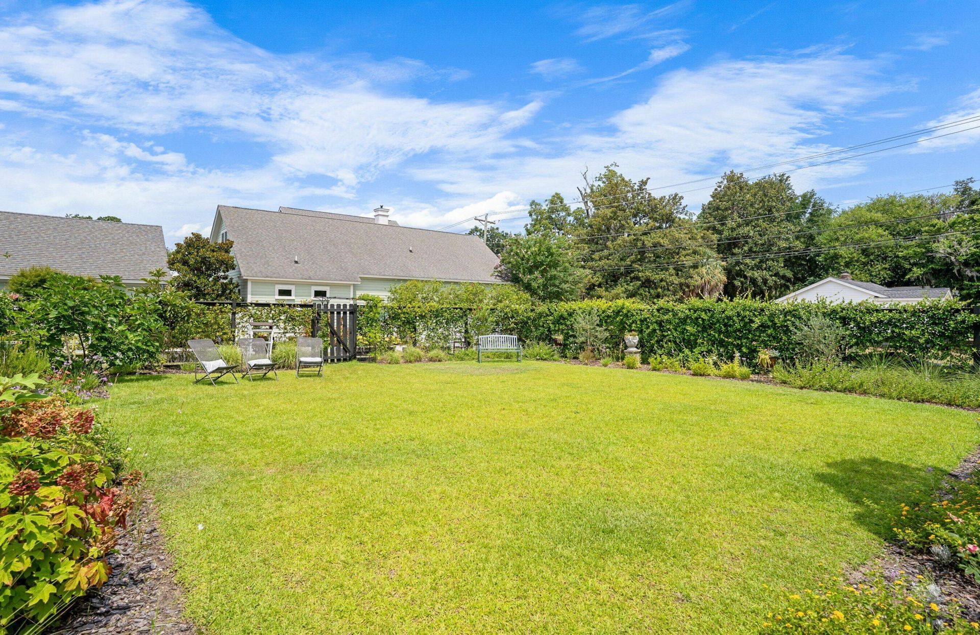 706 Bladen Street Photo 45