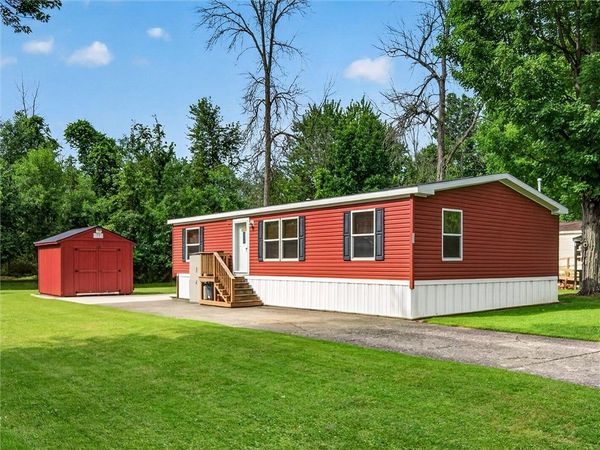 33 Willow Rd Road , Gaines, NY 14411