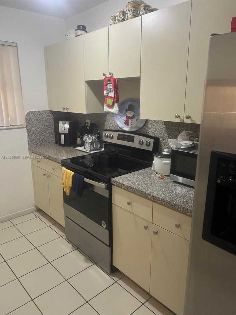 590 NW 114th Ave, Unit 101, Sweetwater, FL 33172 Photo