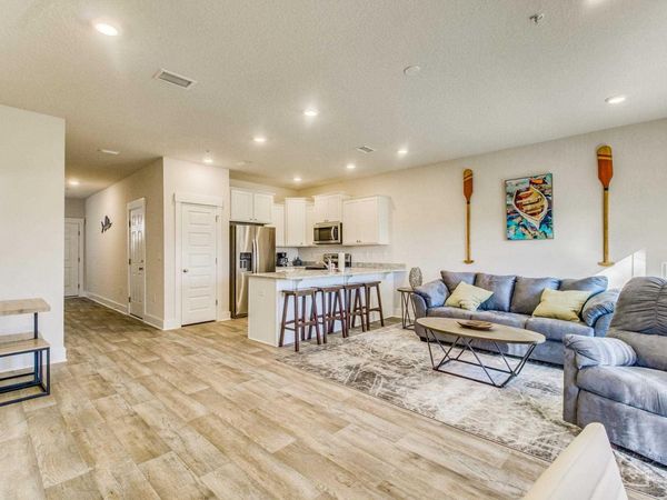 8872 Brigade Trl, Pensacola, FL 32534