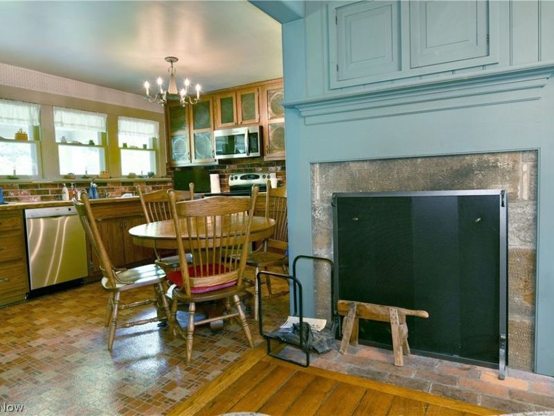 935 Warner Road SE, Brookfield, OH 44403 Photo 11