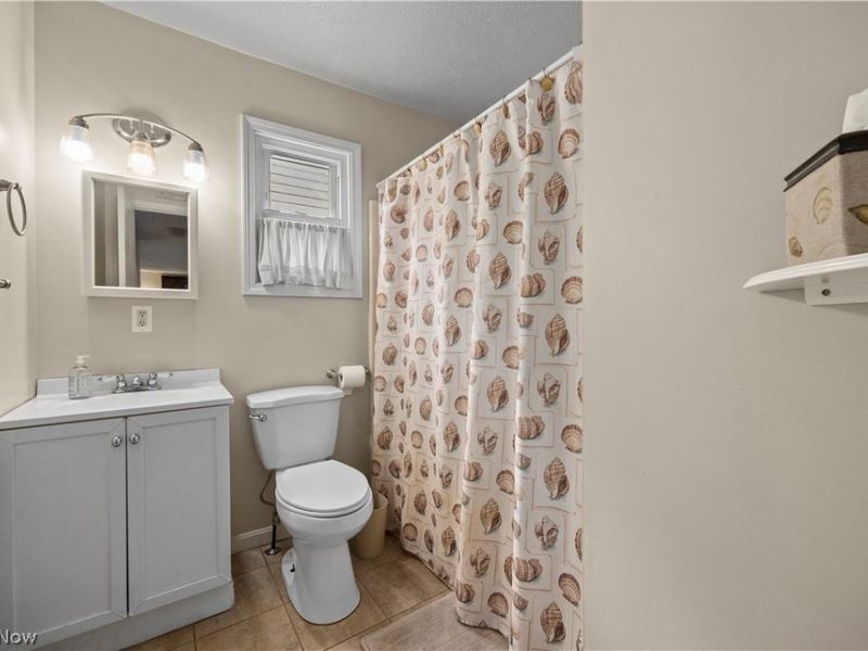 4112 Brockley Avenue, Sheffield Lake, OH 44054 Photo 20