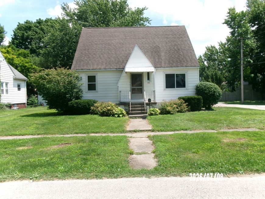 Main Photo