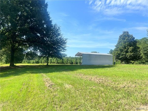664 Klondike Road, Livingston, AL 35470