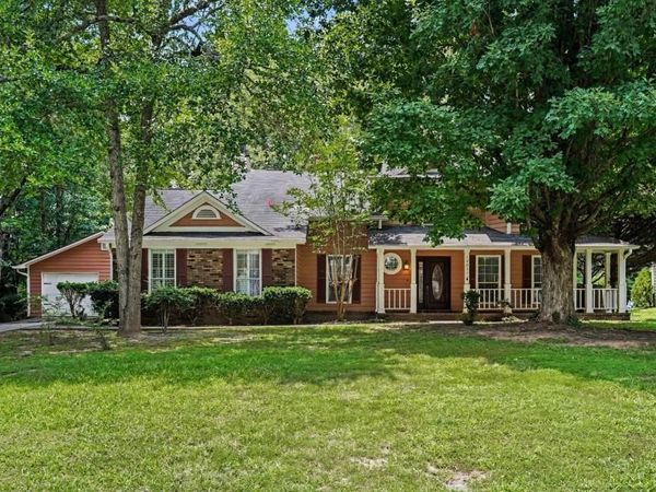 10035 Point View Drive , Jonesboro, GA 30238