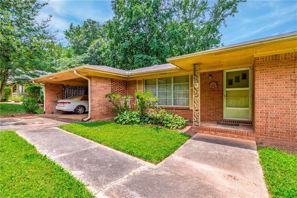 3057 Thrasher Circle, Decatur, GA 30032 Main Photo