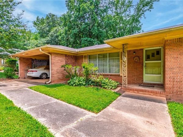 3057 Thrasher Circle, Decatur, GA 30032