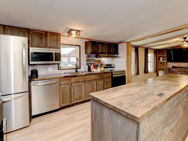 94 Market Street, Carroll, OH 43112 Photo 11