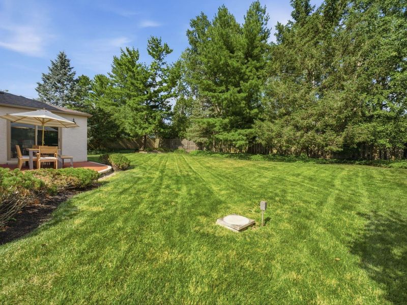 4350 Crown Point Drive, Columbus, OH 43220 Photo 52