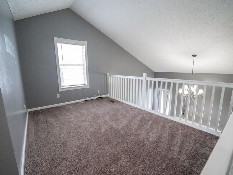2567 Edencreek Lane , Columbus, OH 43207 Photo 9