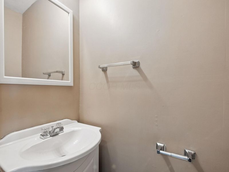 2584 Deming Avenue , Columbus, OH 43202 Photo 15