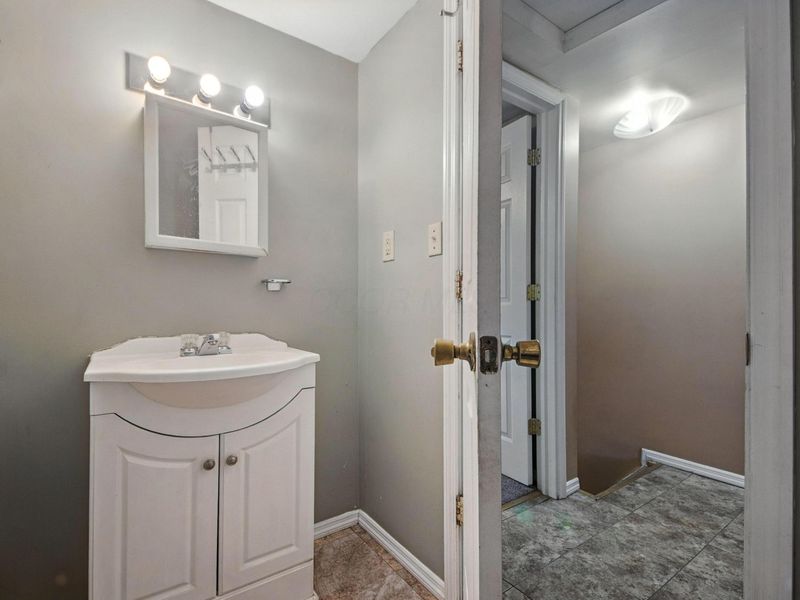 2584 Deming Avenue , Columbus, OH 43202 Photo 27