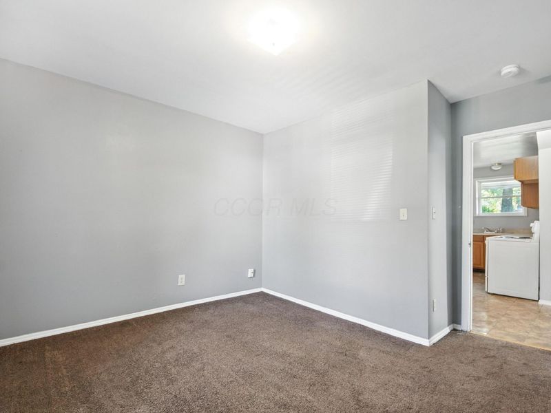 2584 Deming Avenue , Columbus, OH 43202 Photo 5