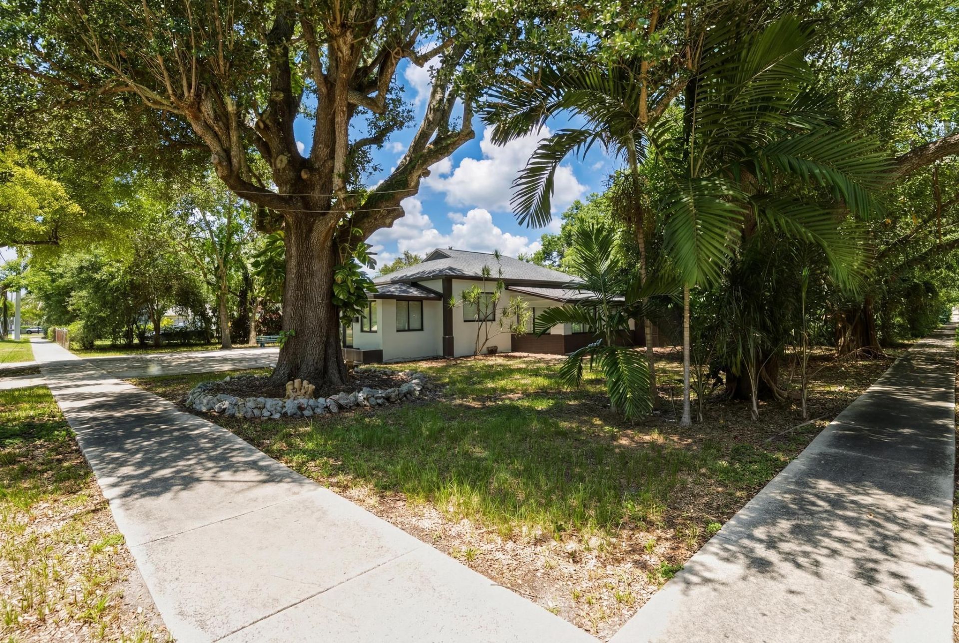 12980 NE 10th Avenue, North Miami, FL 33161 Photo