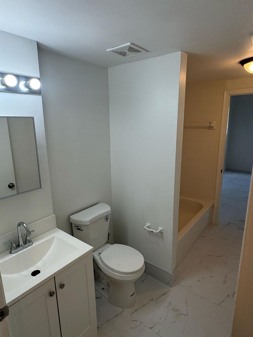 3221 Sabal Palm Manor, Unit 105, Davie, FL 33024 Photo