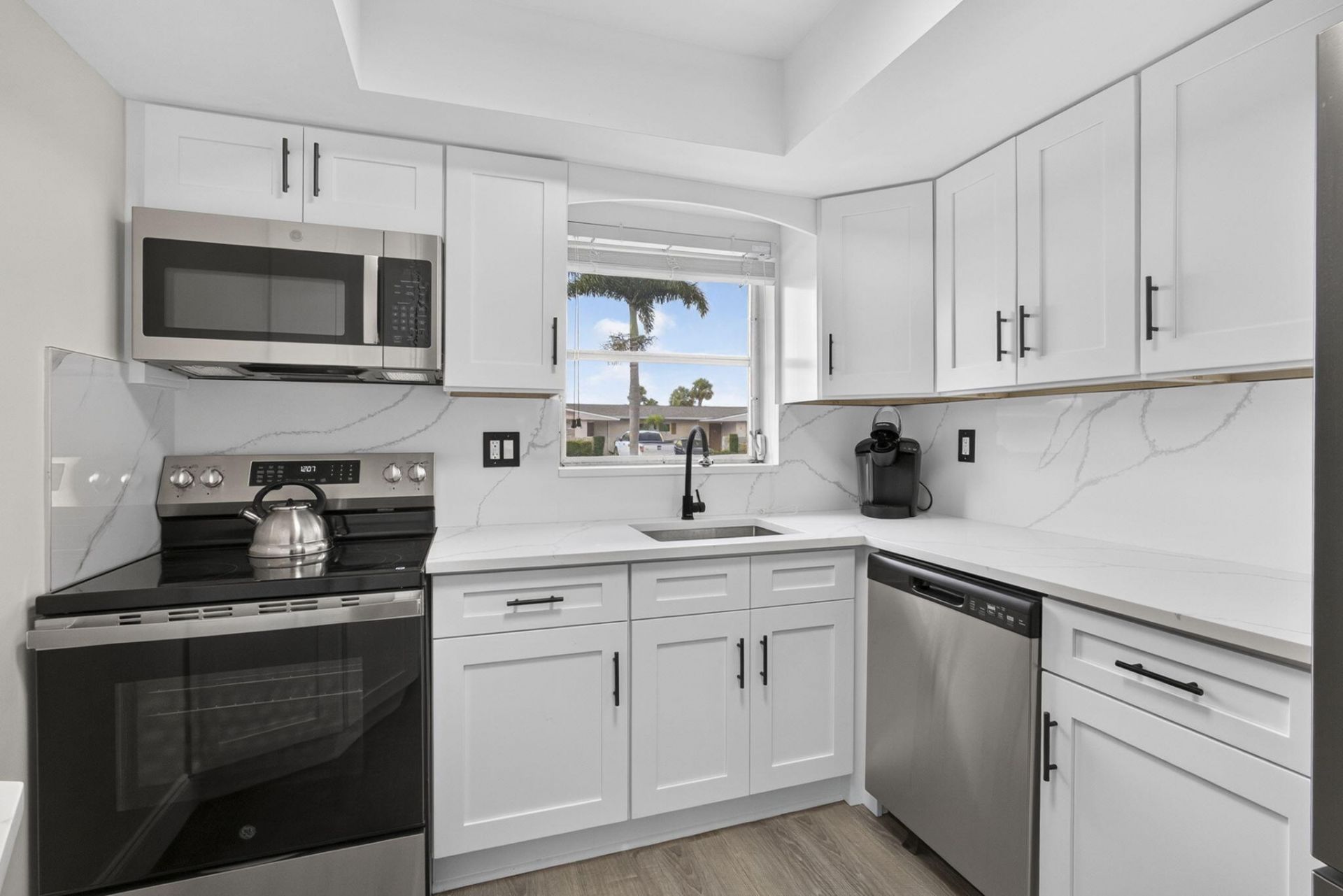 2703 Dudley Drive W, Unit H, West Palm Beach, FL 33415 Photo